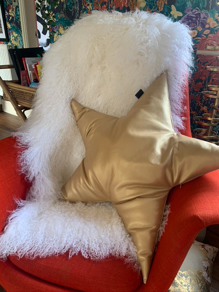 white mongolian sheepskin 