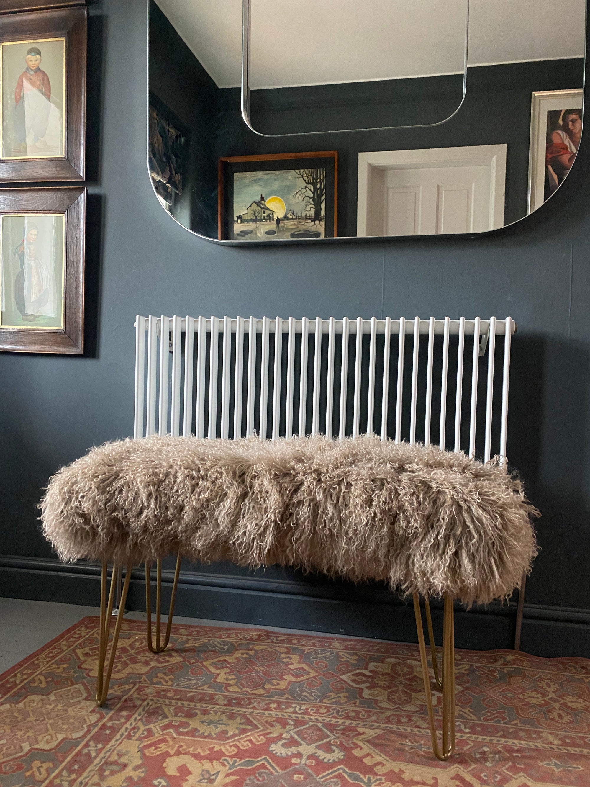 Caramel mongolian bench