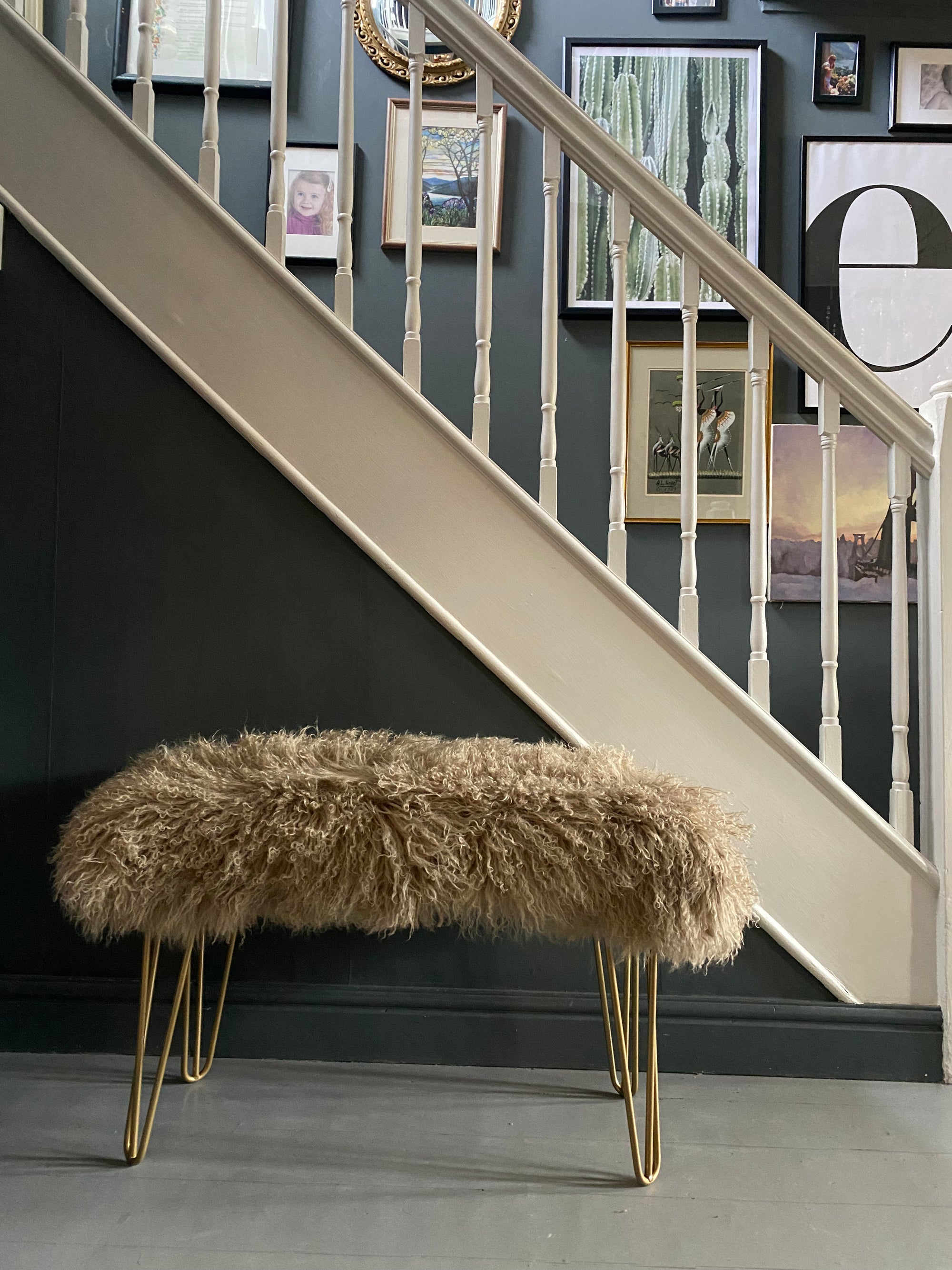 Caramel mongolian bench