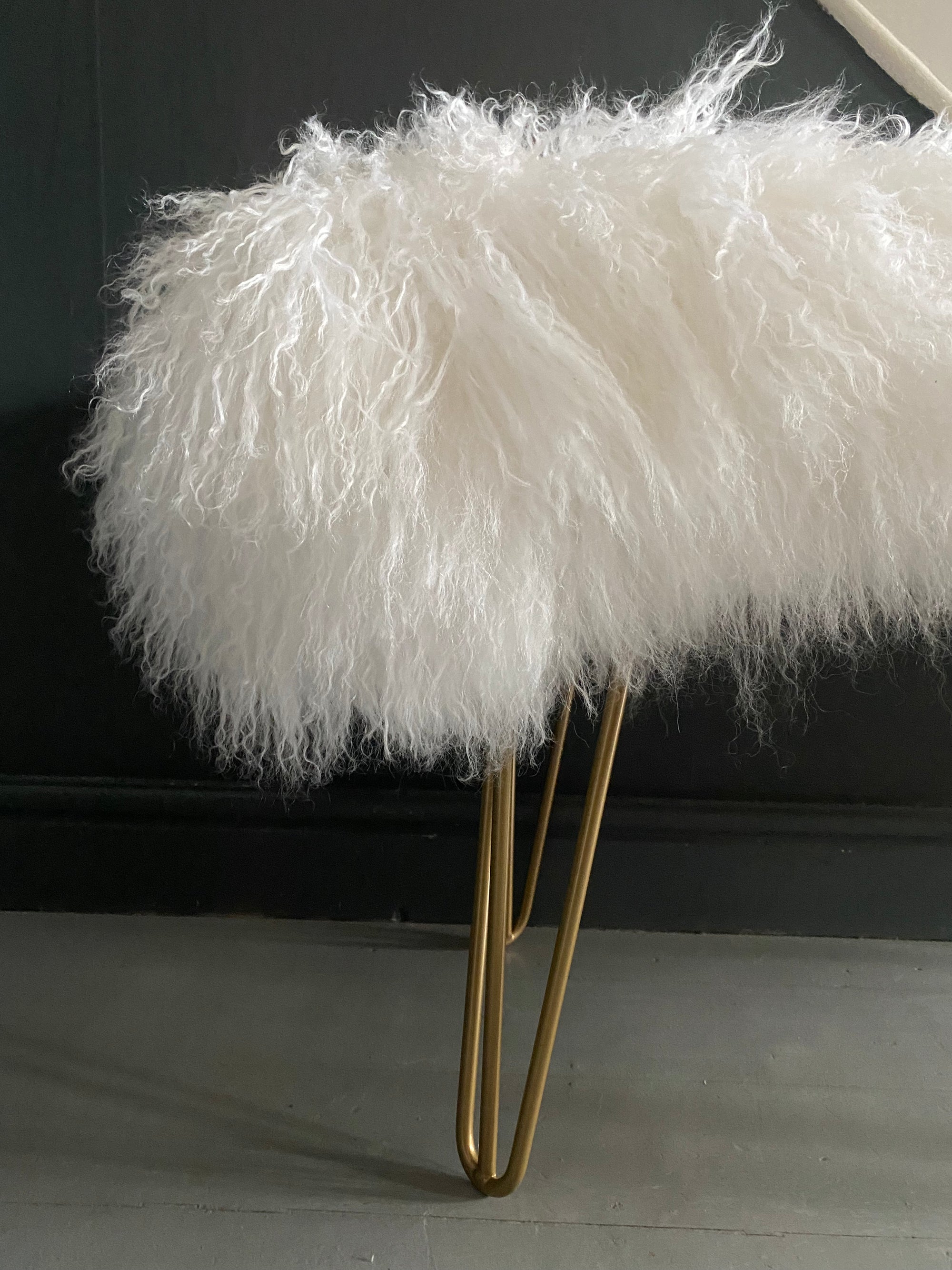 White mongolian sheepskin extra large 