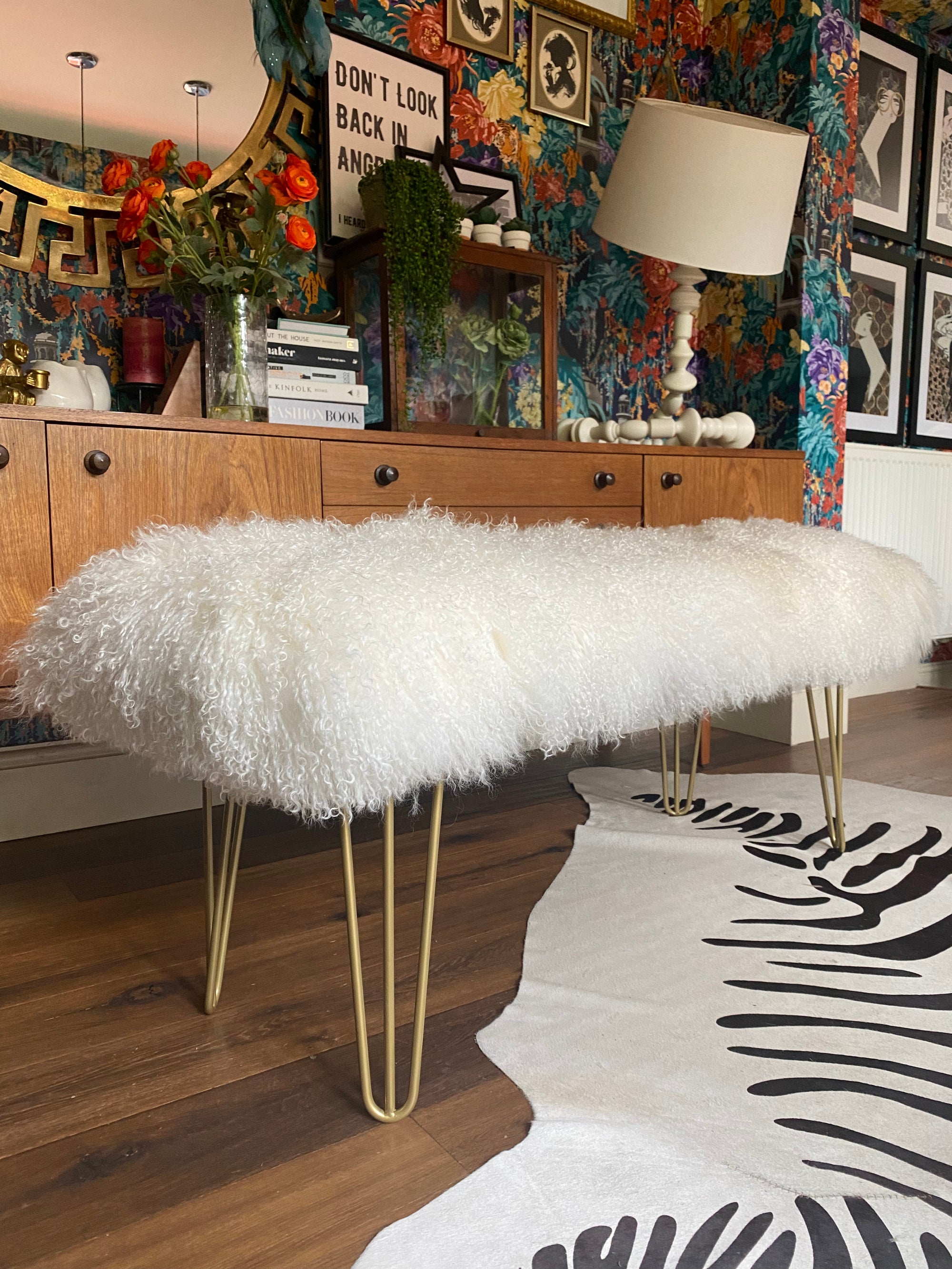 White mongolian sheepskin extra large 